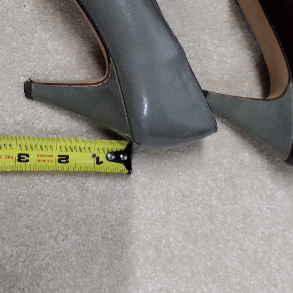 Vintage Bandolino Women's Multicolor Pumps - Picture 9 of 9